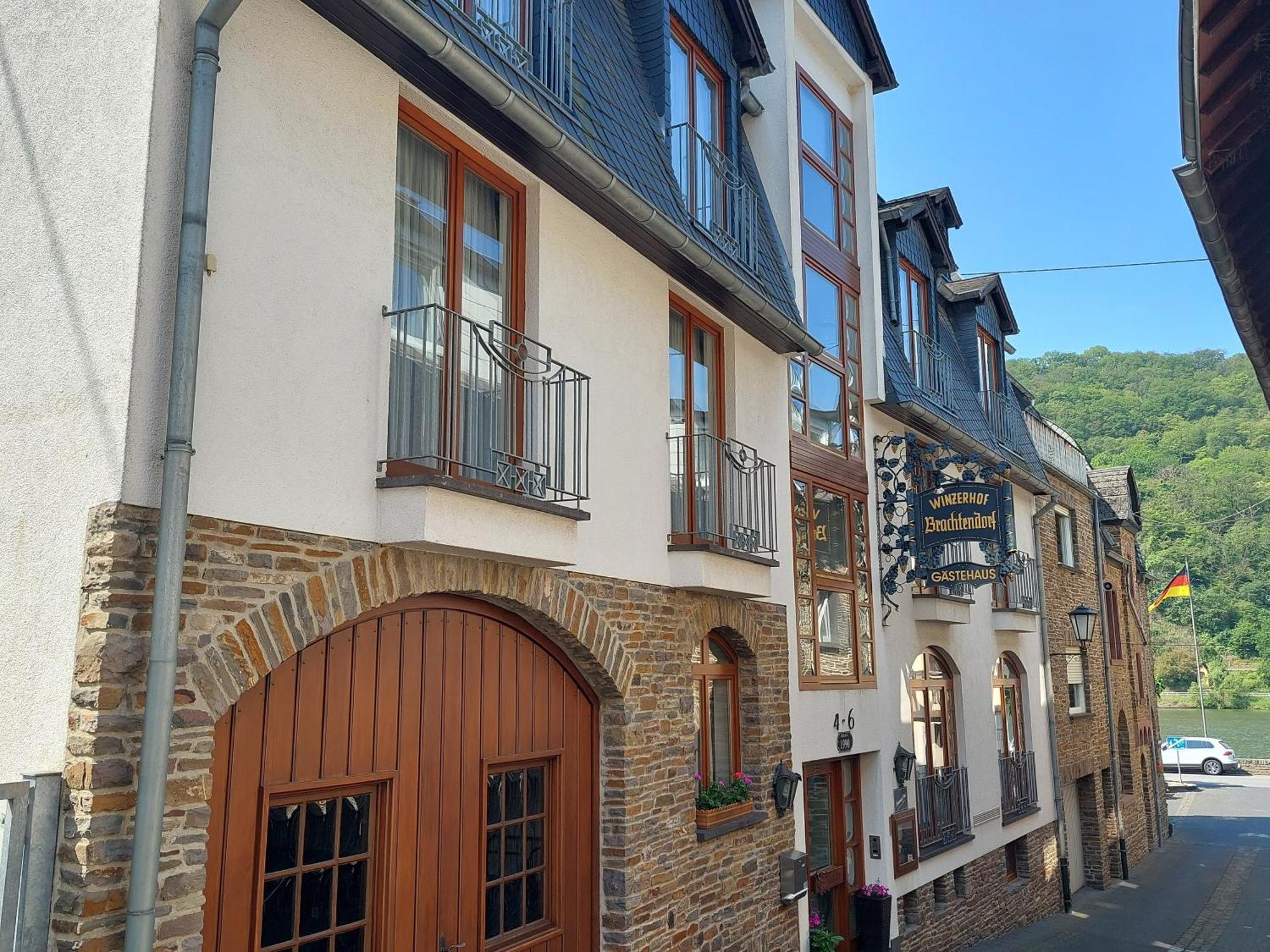 Winzerhof Brachtendorf Alken Exterior photo