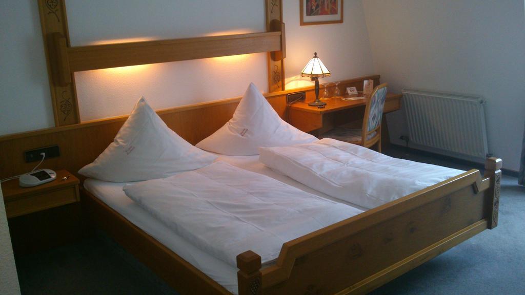 Winzerhof Brachtendorf Alken Room photo